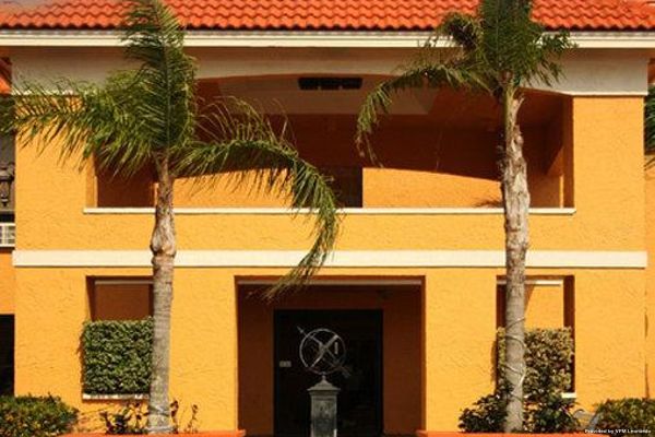 Hotel Pier II Resort (Okeechobee)